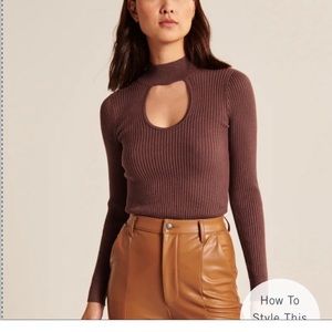 Abercrombie and Fitch Keyhole Ribbed Top